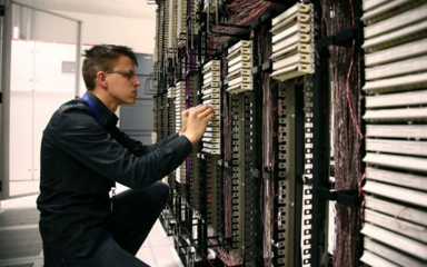 上海网络管理员培训学校 信息系统运行维护服务的核心价值与实践路径